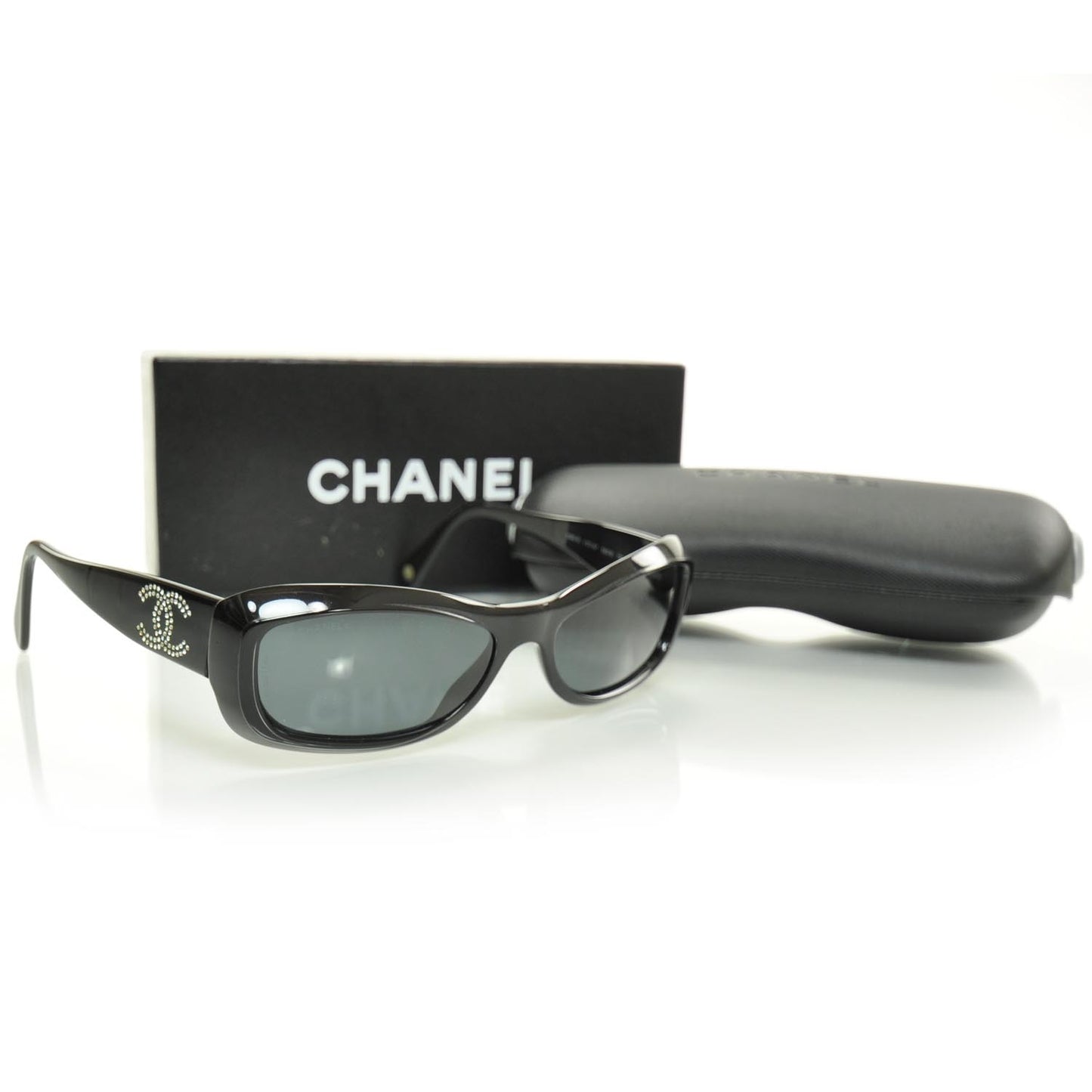 Crystal CC Logo Sunglasses 5095 B Black