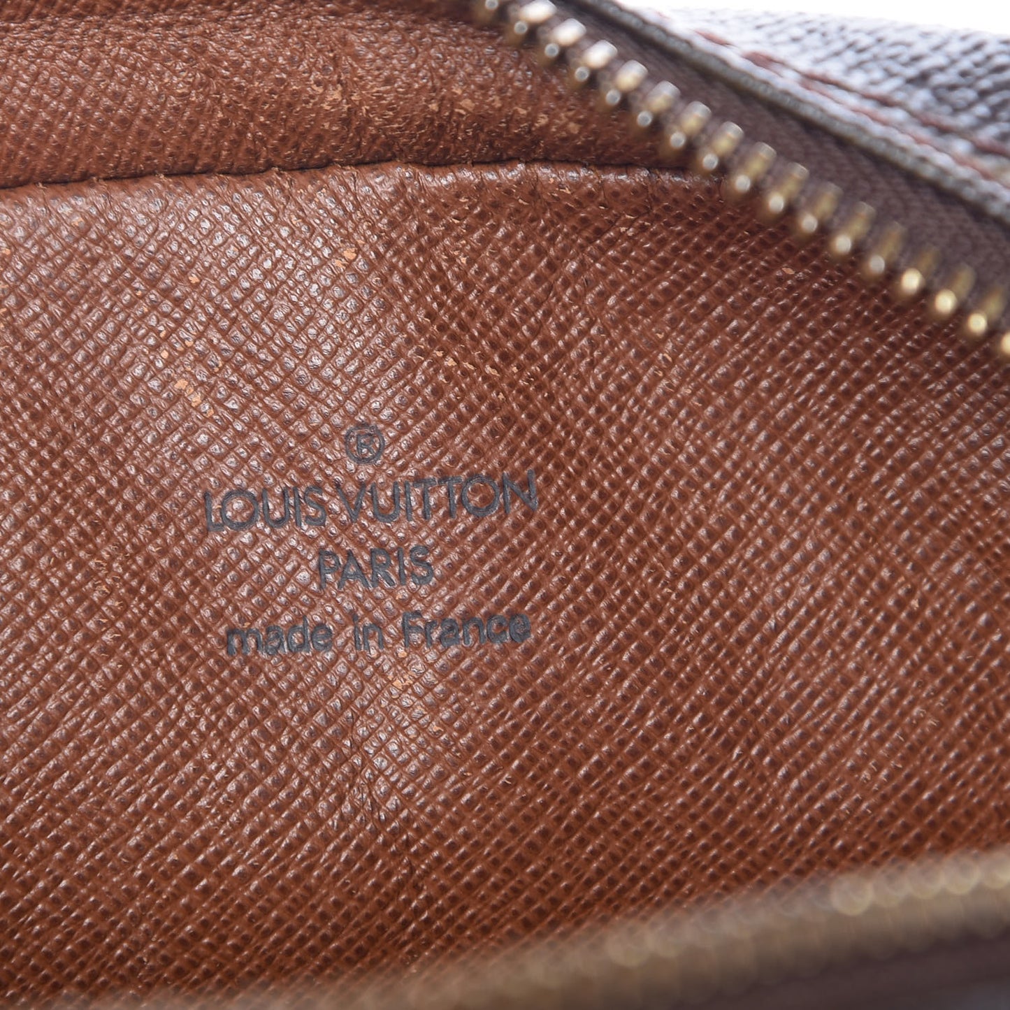 Monogram Amazone