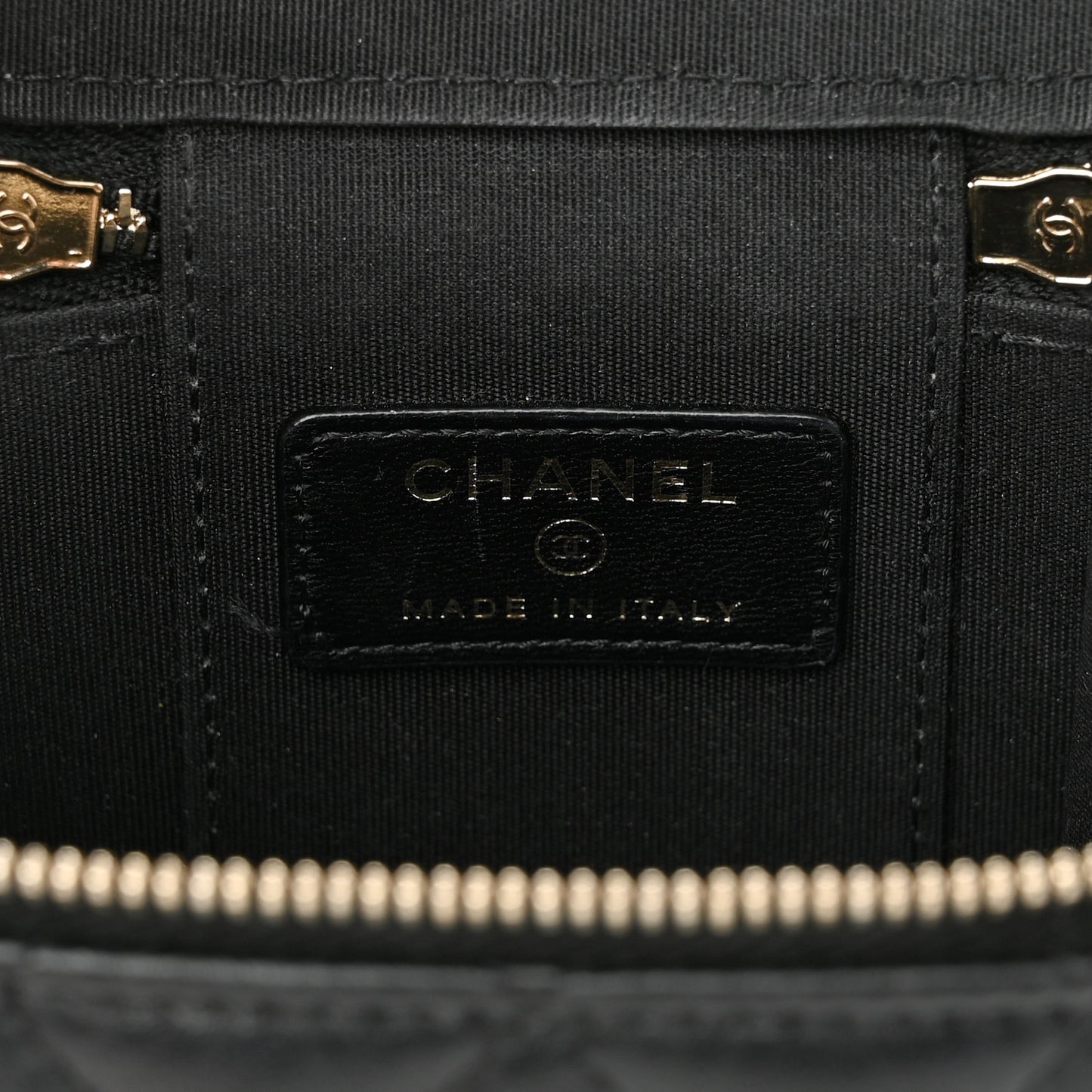 Lambskin Quilted Top Handle Mini Vanity Case With Chain Black