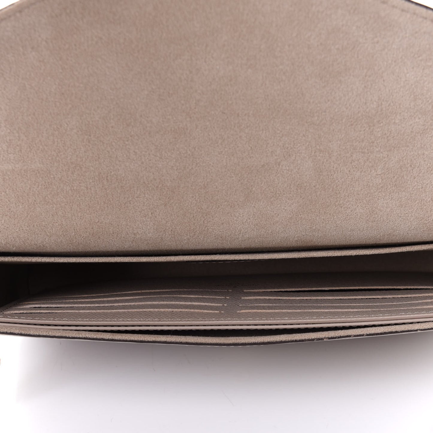 Epi Felicie Pochette Chain Wallet Galet