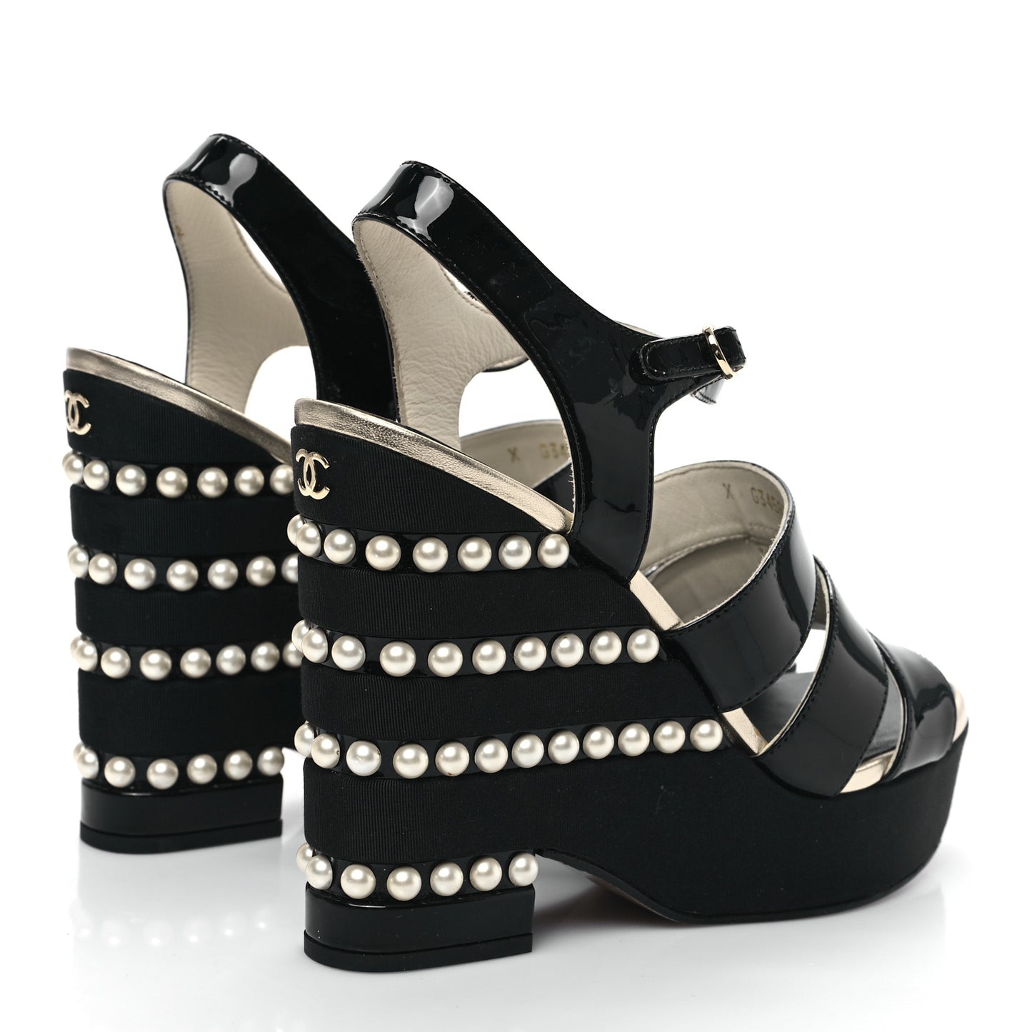 Patent Calfskin Grosgrain Pearl CC Wedge Sandals 38.5 Black