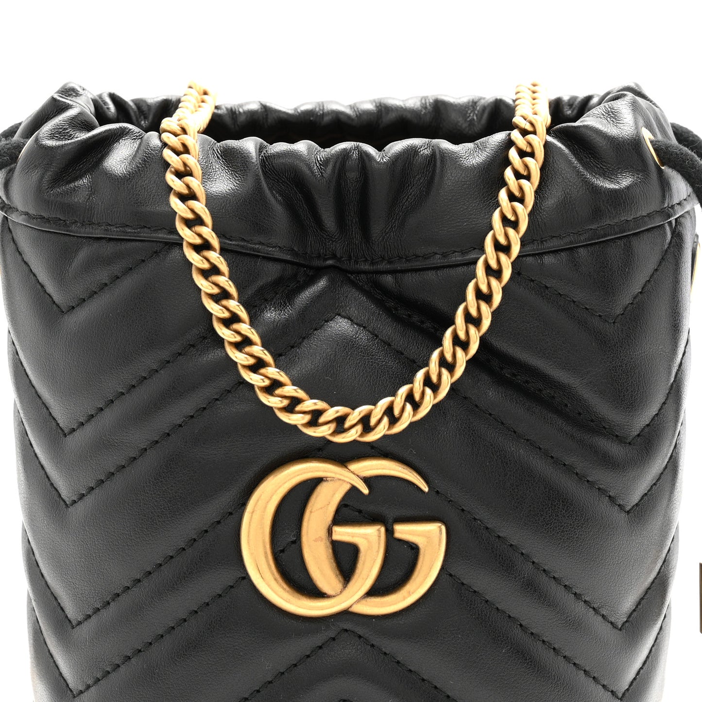 Calfskin Matelasse Mini GG Marmont 2.0 Bucket Bag Black