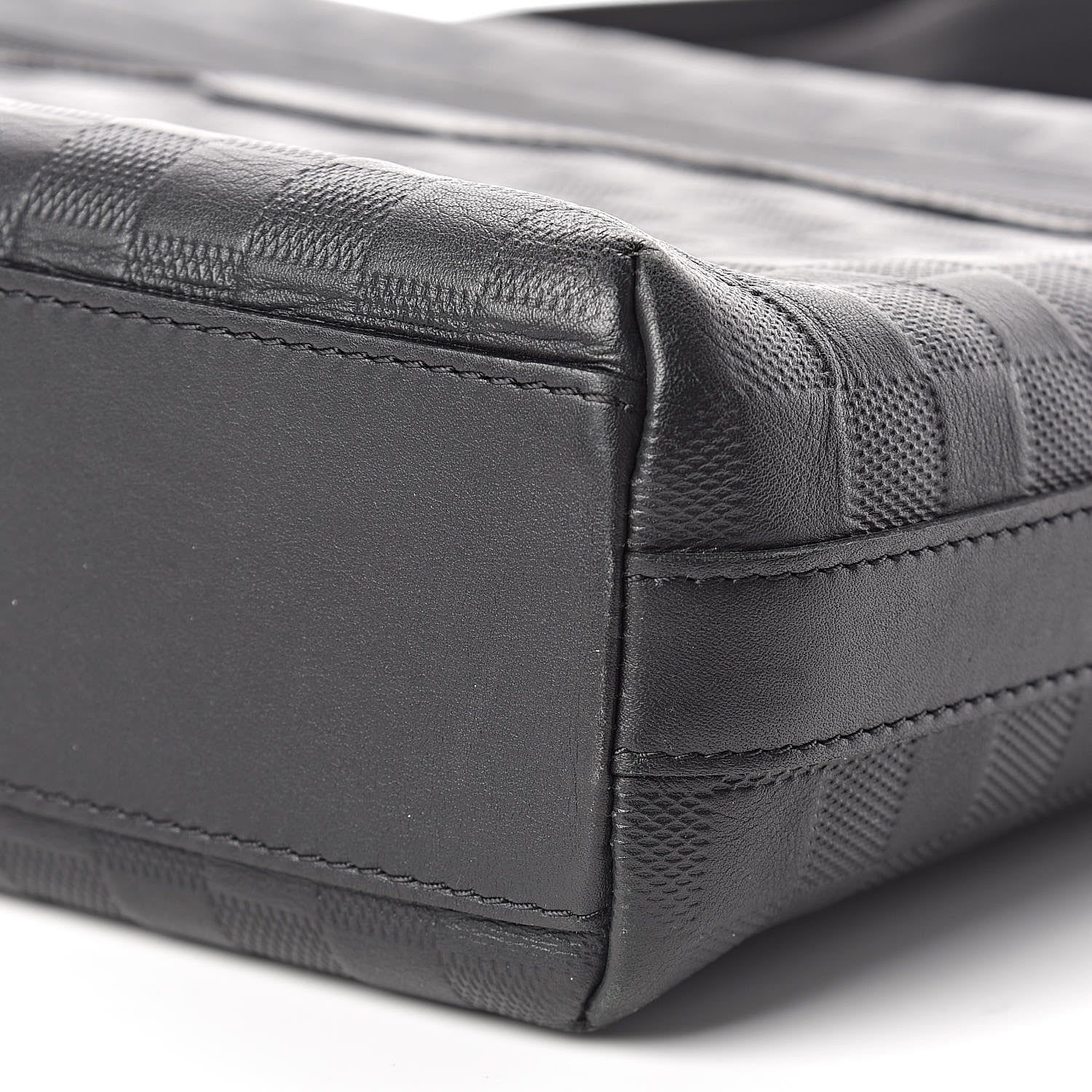 Louis Vuitton Damier Infini Calypso MM Black 9 of 10