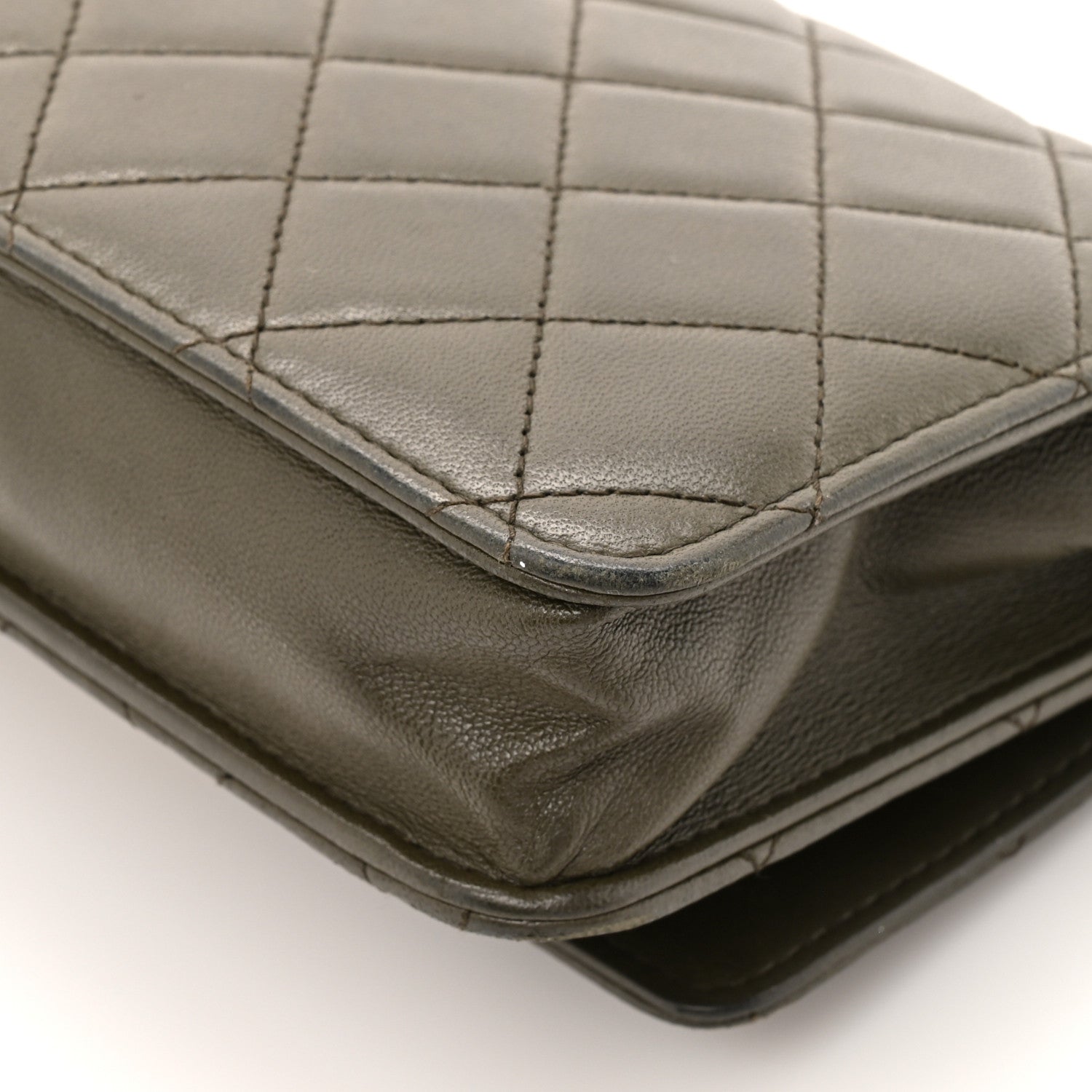 Chanel Lambskin Quilted Trendy CC Wallet On Chain WOC Green 17 of 17