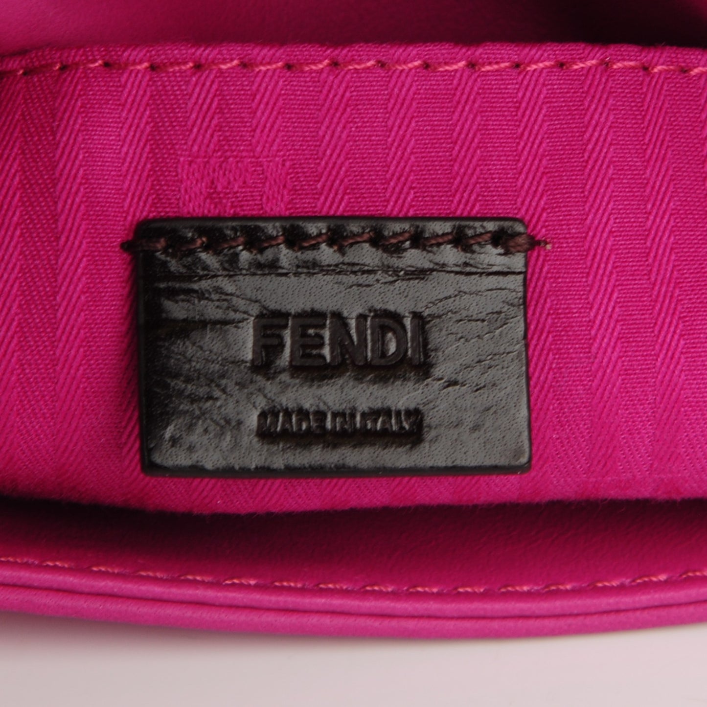 Vitello Flamingo Enamel Fendista Pouchette Crossbody Magenta