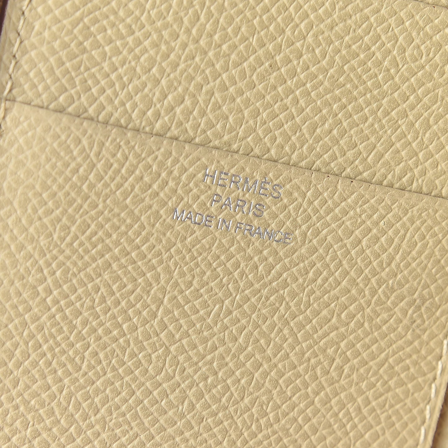 Epsom Zip Diary Cover GM Parchemin