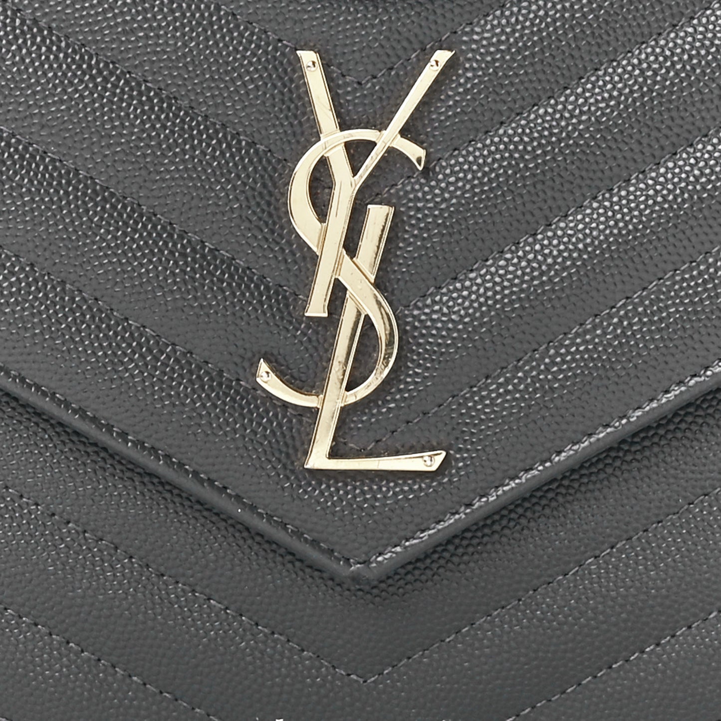 Grain De Poudre Matelasse Chevron Monogram Chain Wallet Oyster Grey