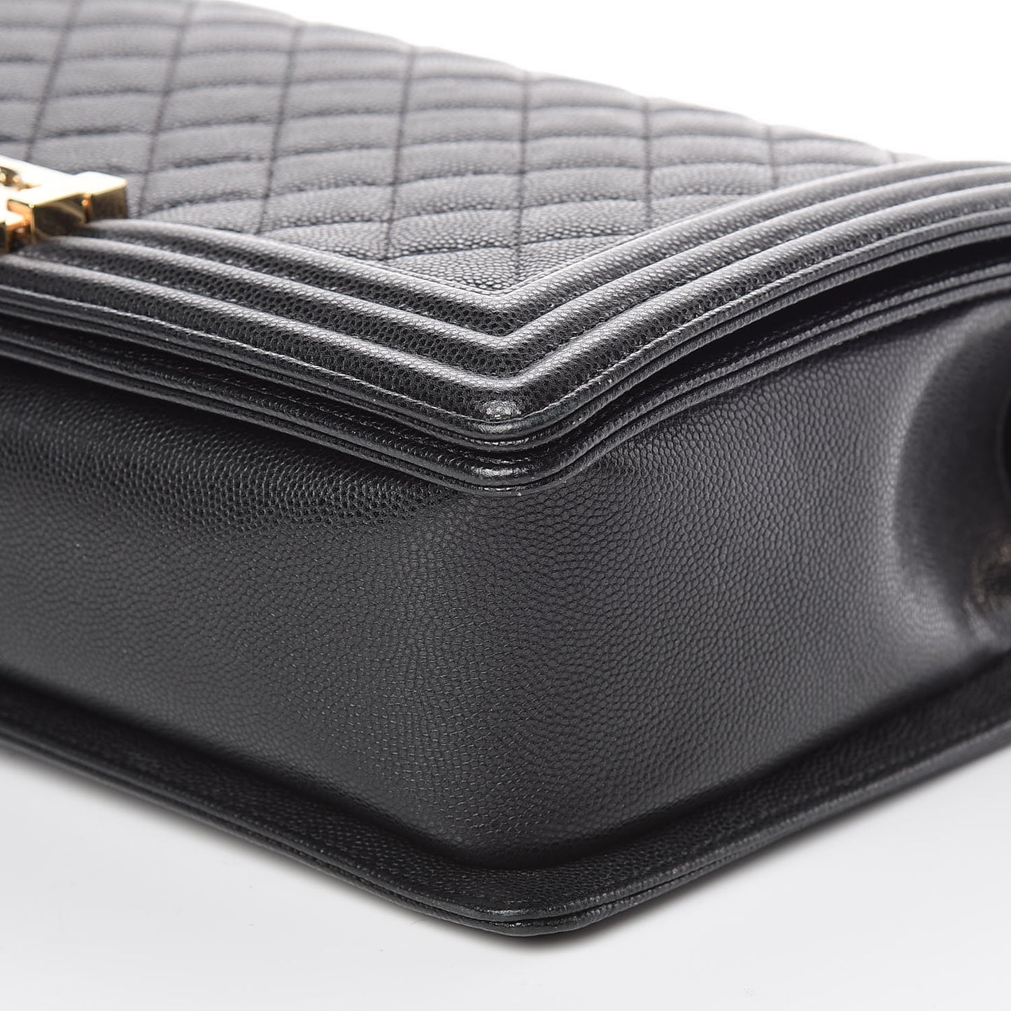 Caviar Quilted New Medium Boy Flap Black