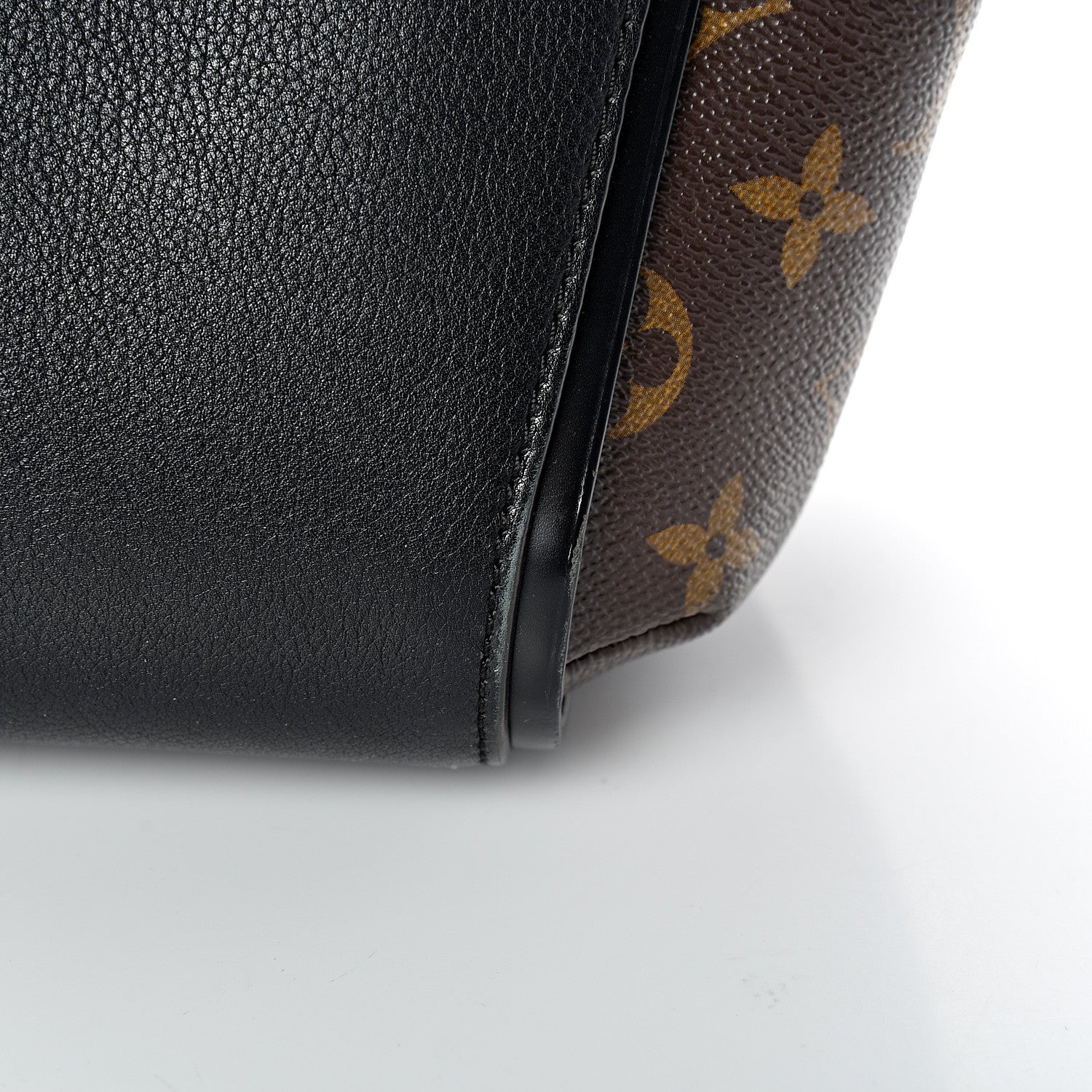 Louis Vuitton Calfskin Monogram Kimono Tote Black 22 of 25
