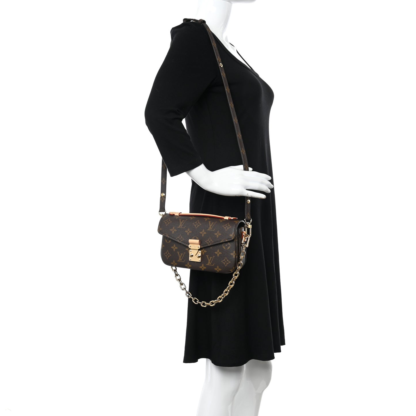 Monogram Pochette Metis East West