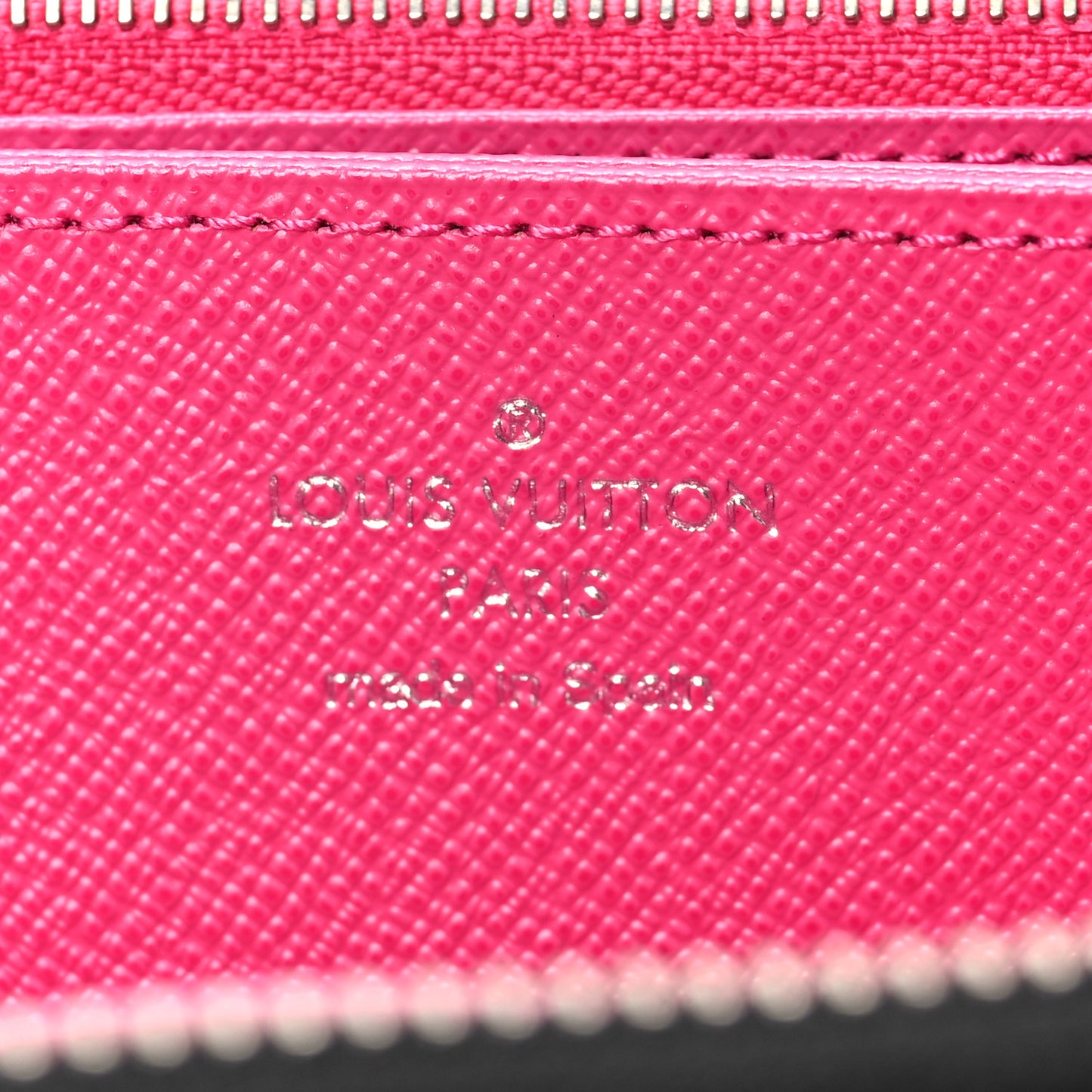 Epi Zippy Wallet Black Hot Pink