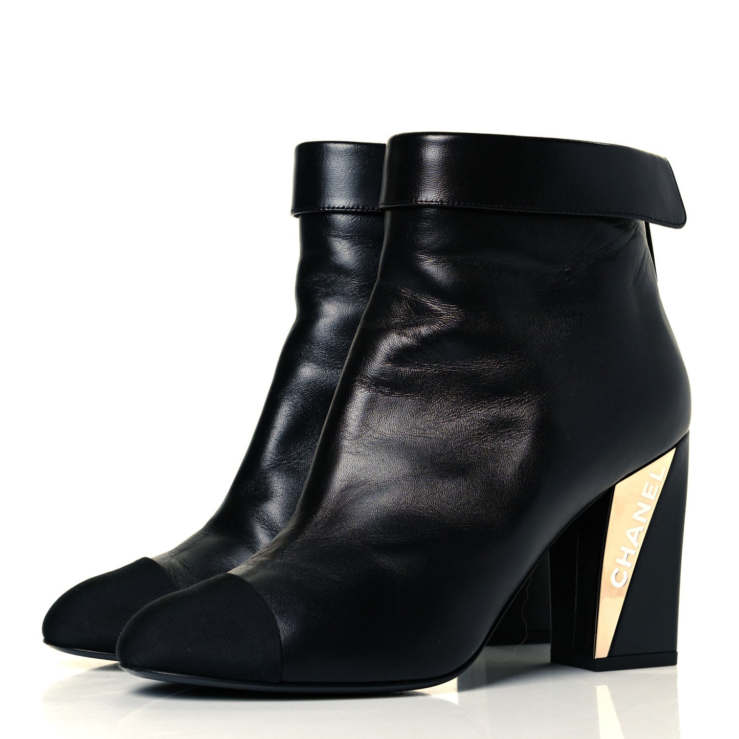 Lambskin Grosgrain Triangle & Collar 90 Ankle Boots 40 Black