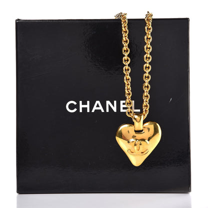 Chanel Chain CC Heart Pendant Necklace Gold 7 of 7