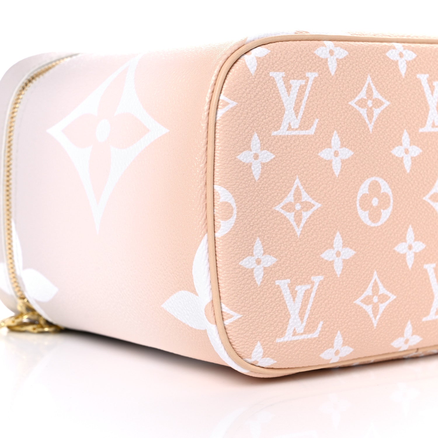 Louis Vuitton Monogram Giant By The Pool Nice BB Brume 7 of 11