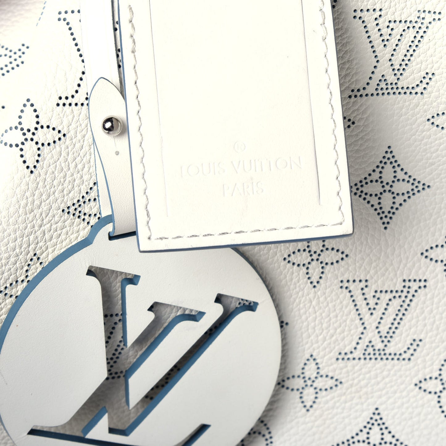 Mahina Carmel Hobo Snow