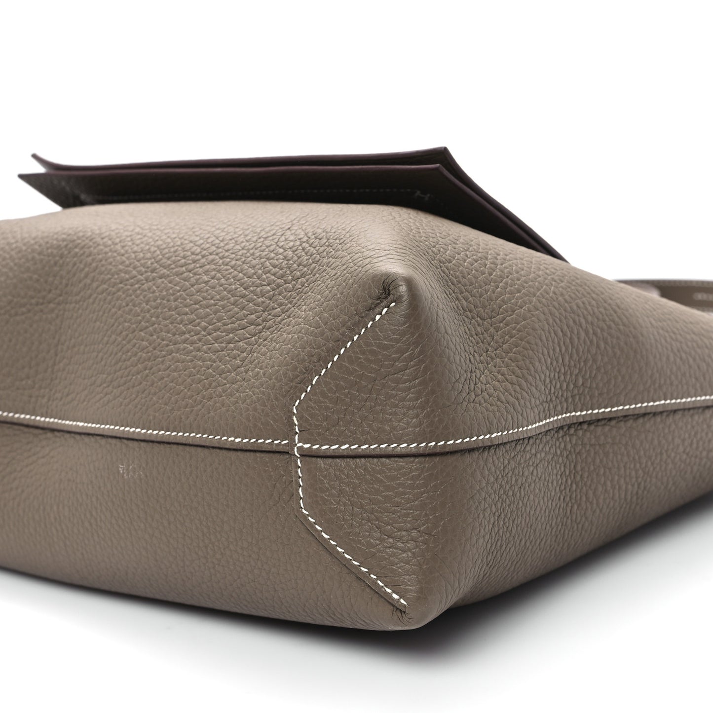 Taurillon Clemence Cabasellier 31 Etoupe