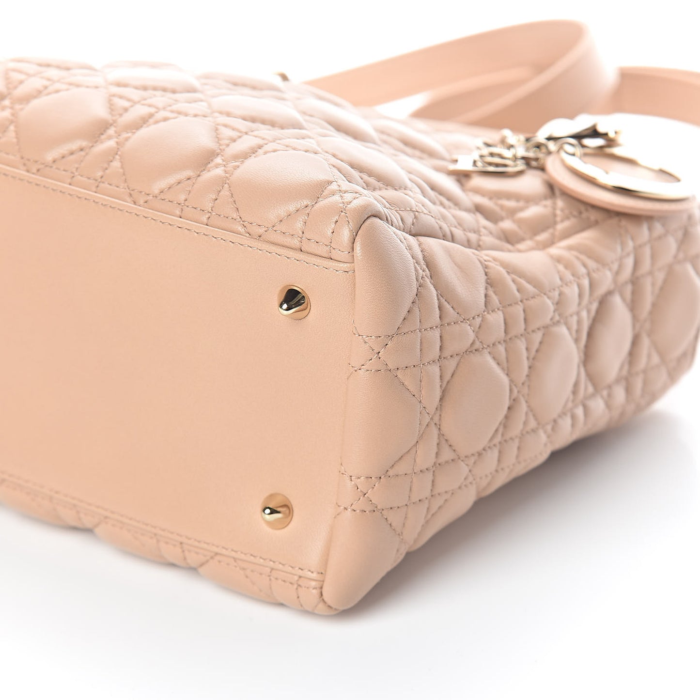 Lambskin Cannage Medium Lady Dior Beige