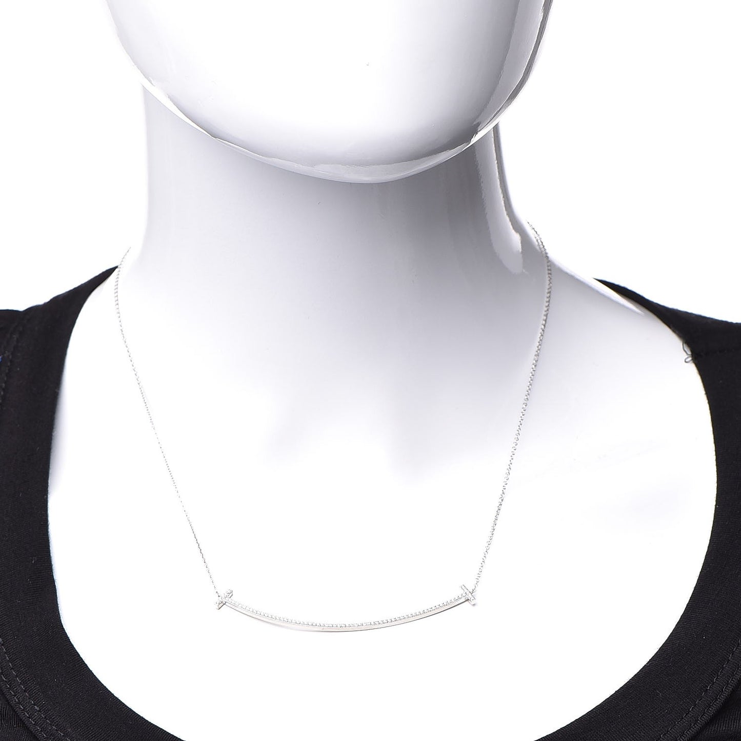 18K White Gold Diamond T Smile Pendant Necklace