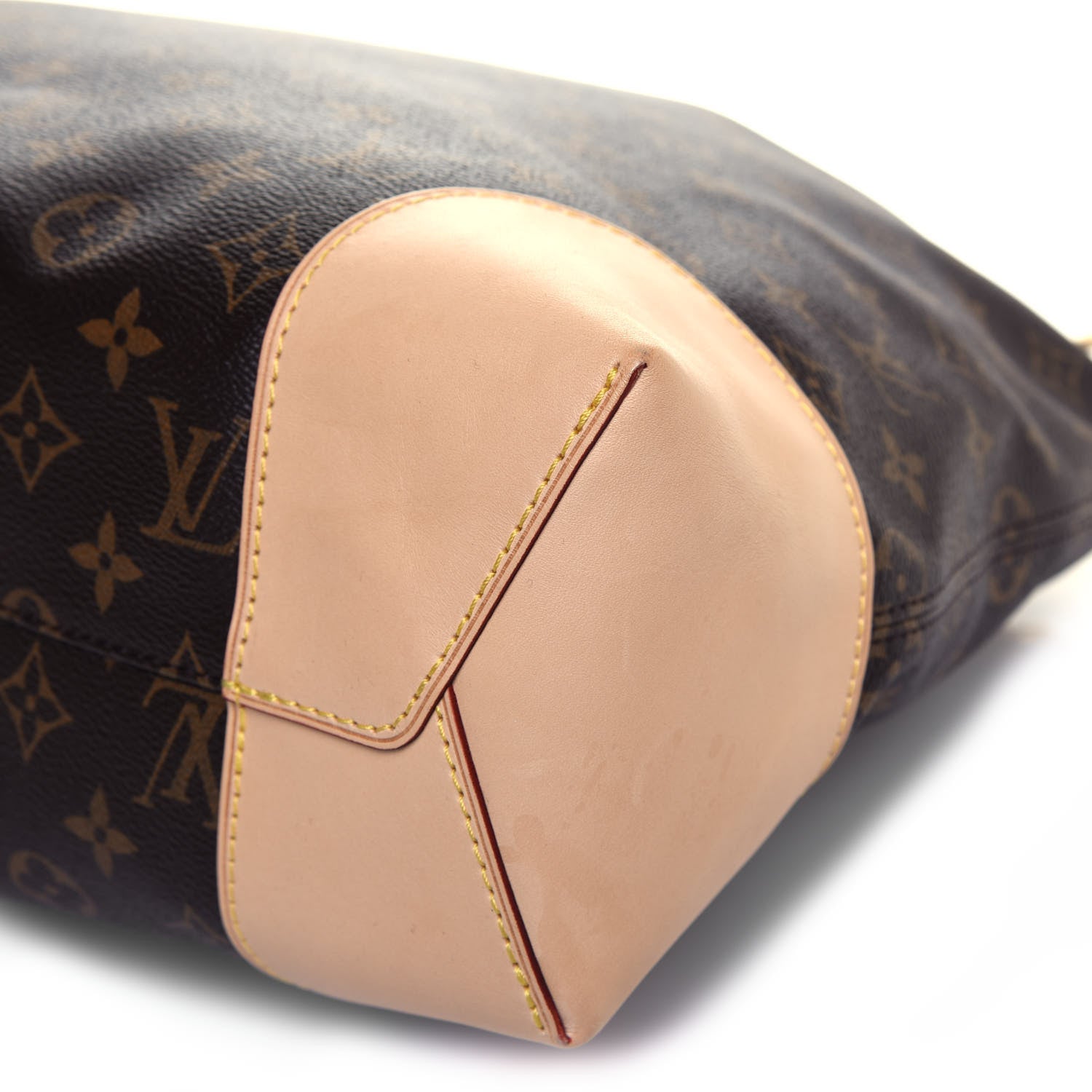 Louis Vuitton Monogram Berri MM 20 of 21