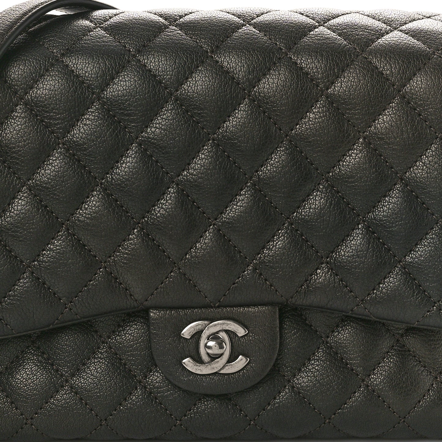 Caviar Quilted Medium Rock In Rome Single Flap Charcoal