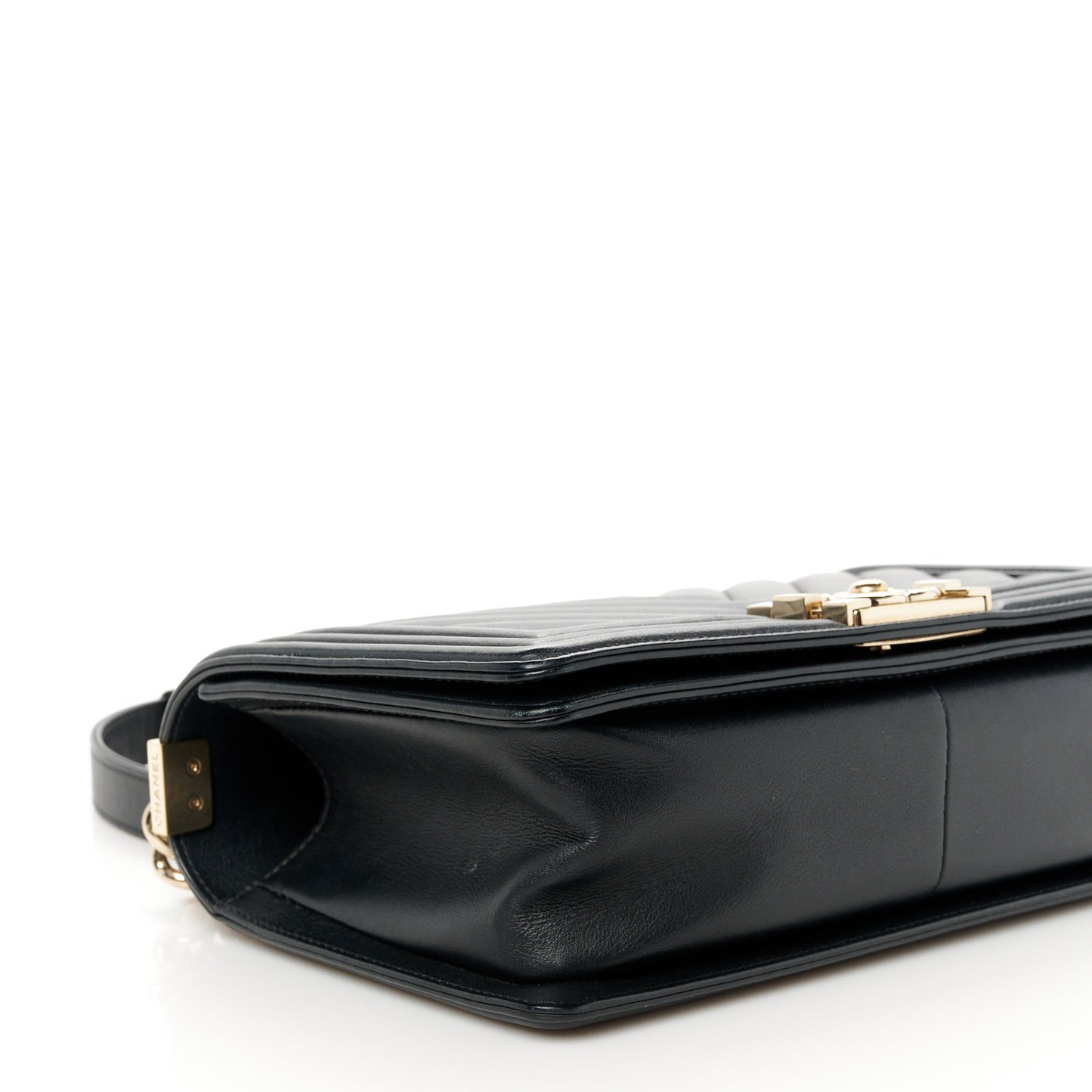 Calfskin Chevron Quilted Medium Boy Flap Black