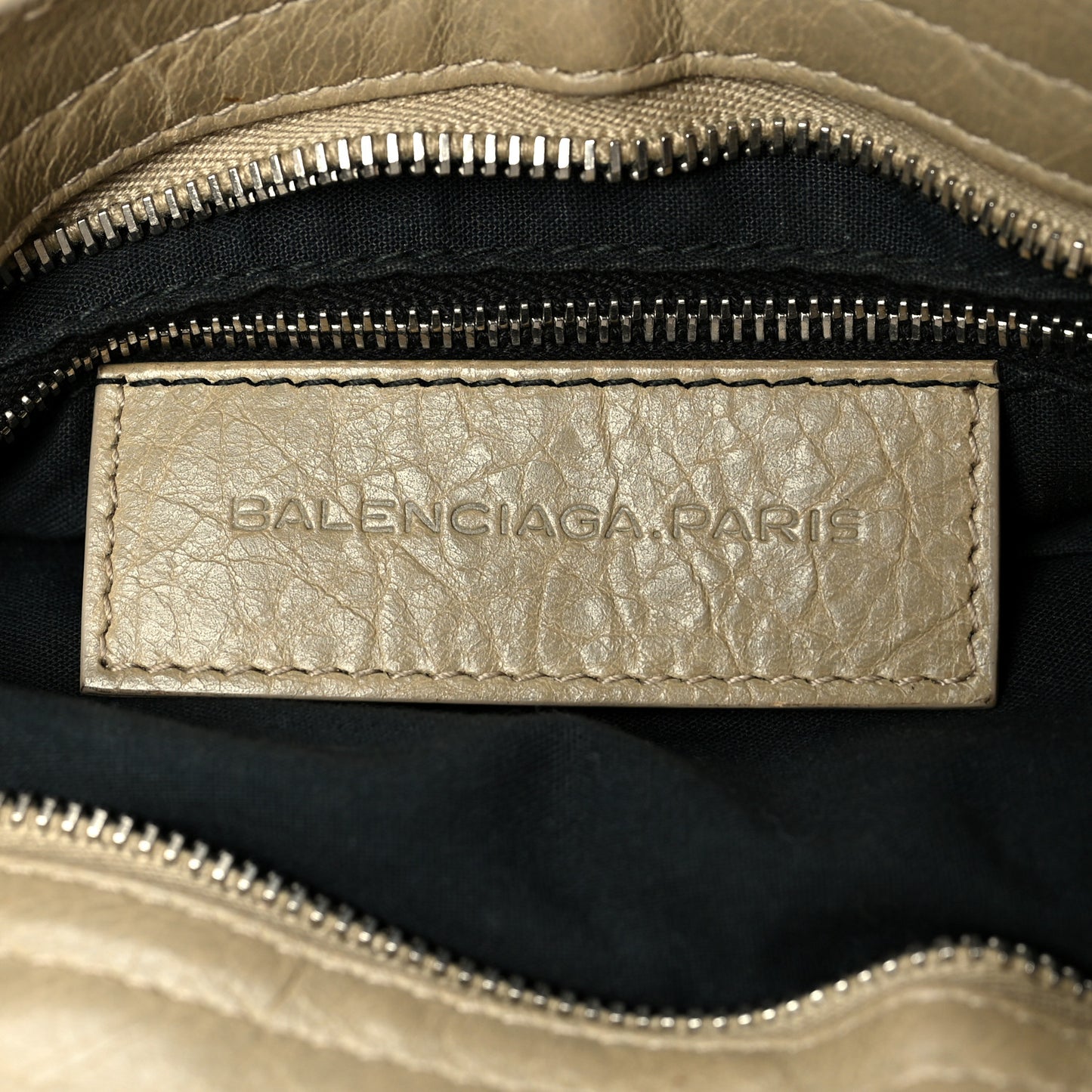 Agneau Giant 12 Silver Hardware City Latte Beige