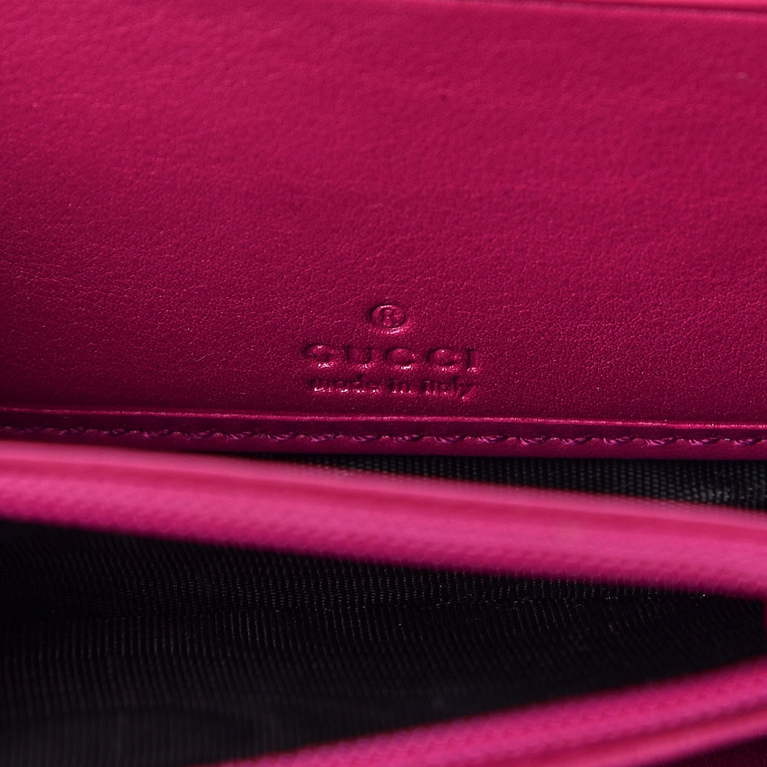 Gucci Vernice Naplack Soho Compact Disco Zip Around Wallet Bright Bouganville 6 of 10