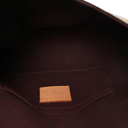 Louis Vuitton Monogram Favorite MM 5 of 9