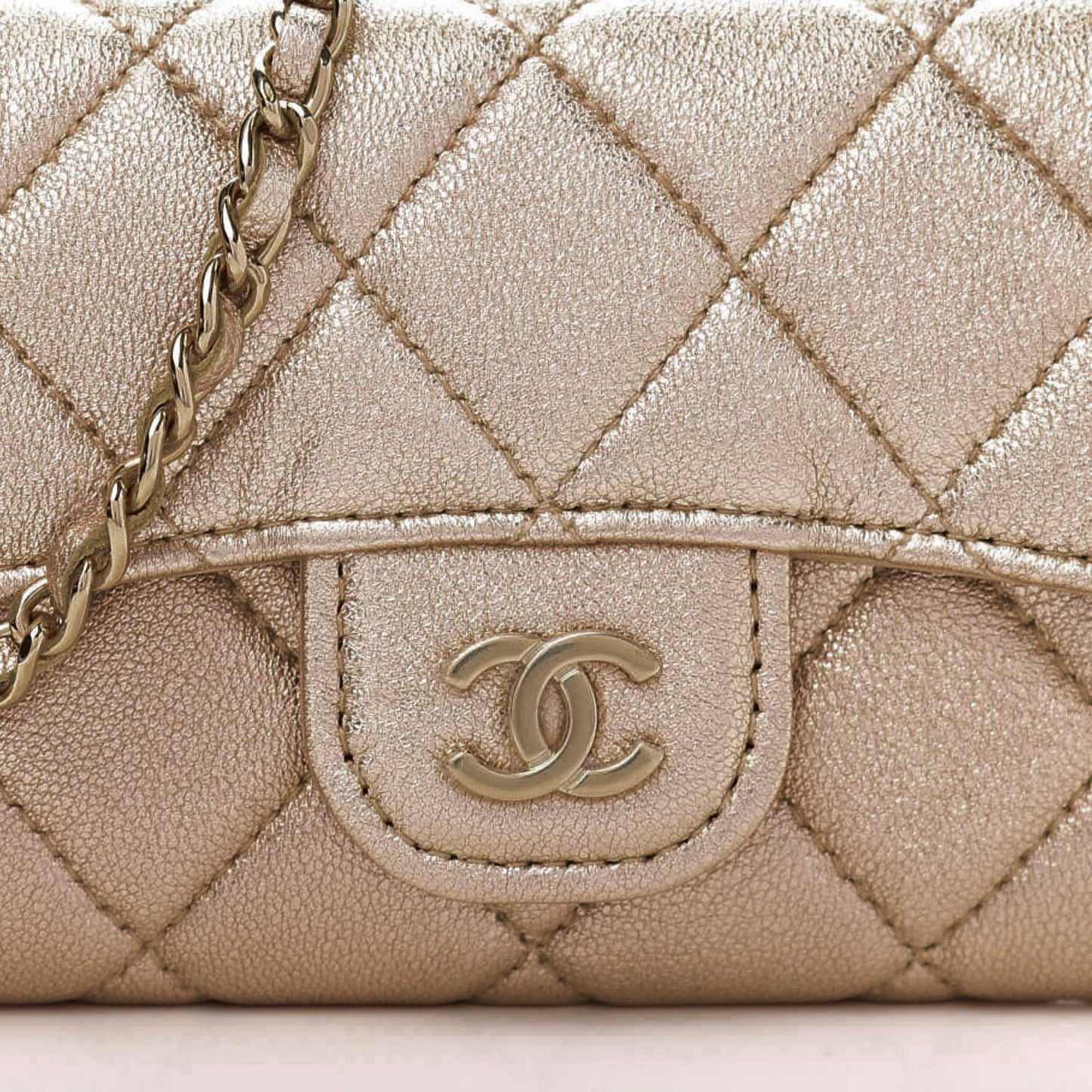 Metallic Lambskin Quilted Flap Chain Waist Bag Gold
