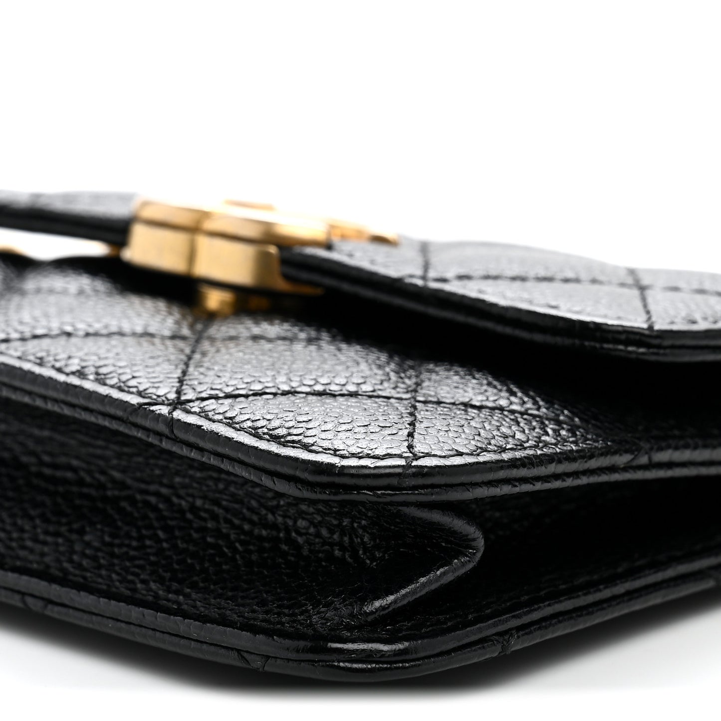Shiny Caviar Quilted Chain Melody Card Holder On Chain Black