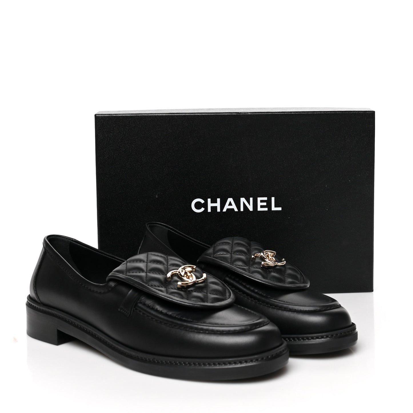 Lambskin Quilted CC Turnlock Loafers 42 Black