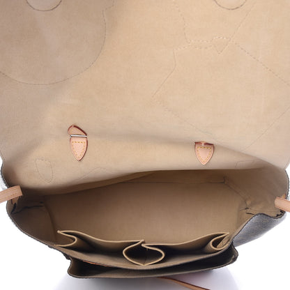 Louis Vuitton Monogram Cindy Sherman Camera Messenger 5 of 13
