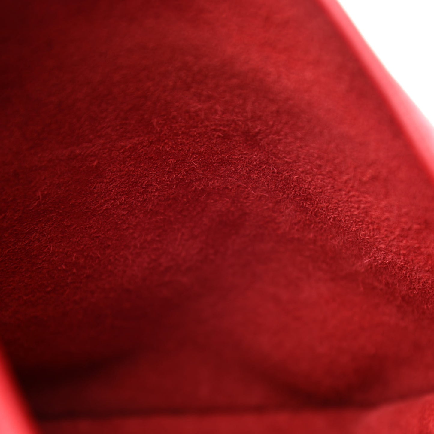 Taurillon Clemence Evelyne III PM Rouge Casaque