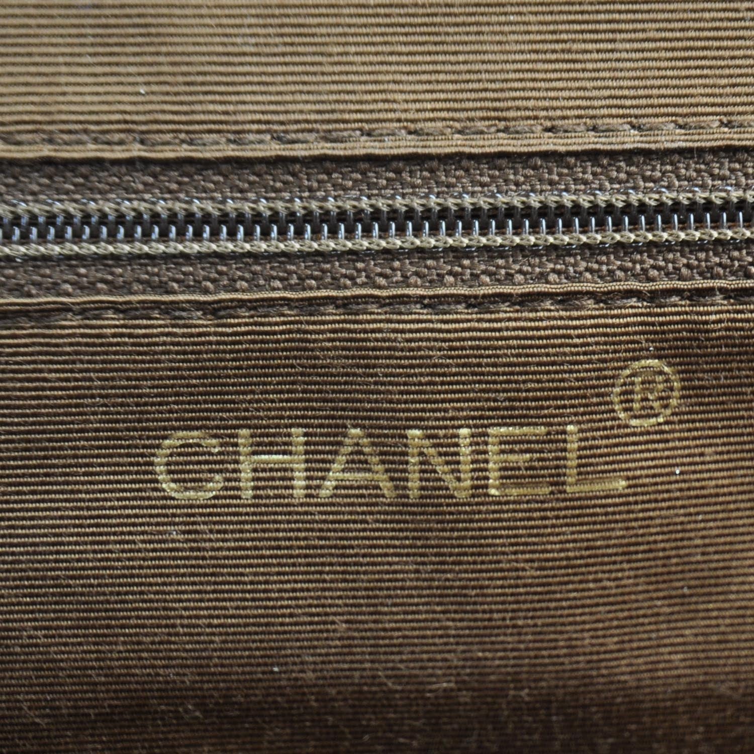 Chanel Woven Straw Raffia Framed Bag 9 of 10