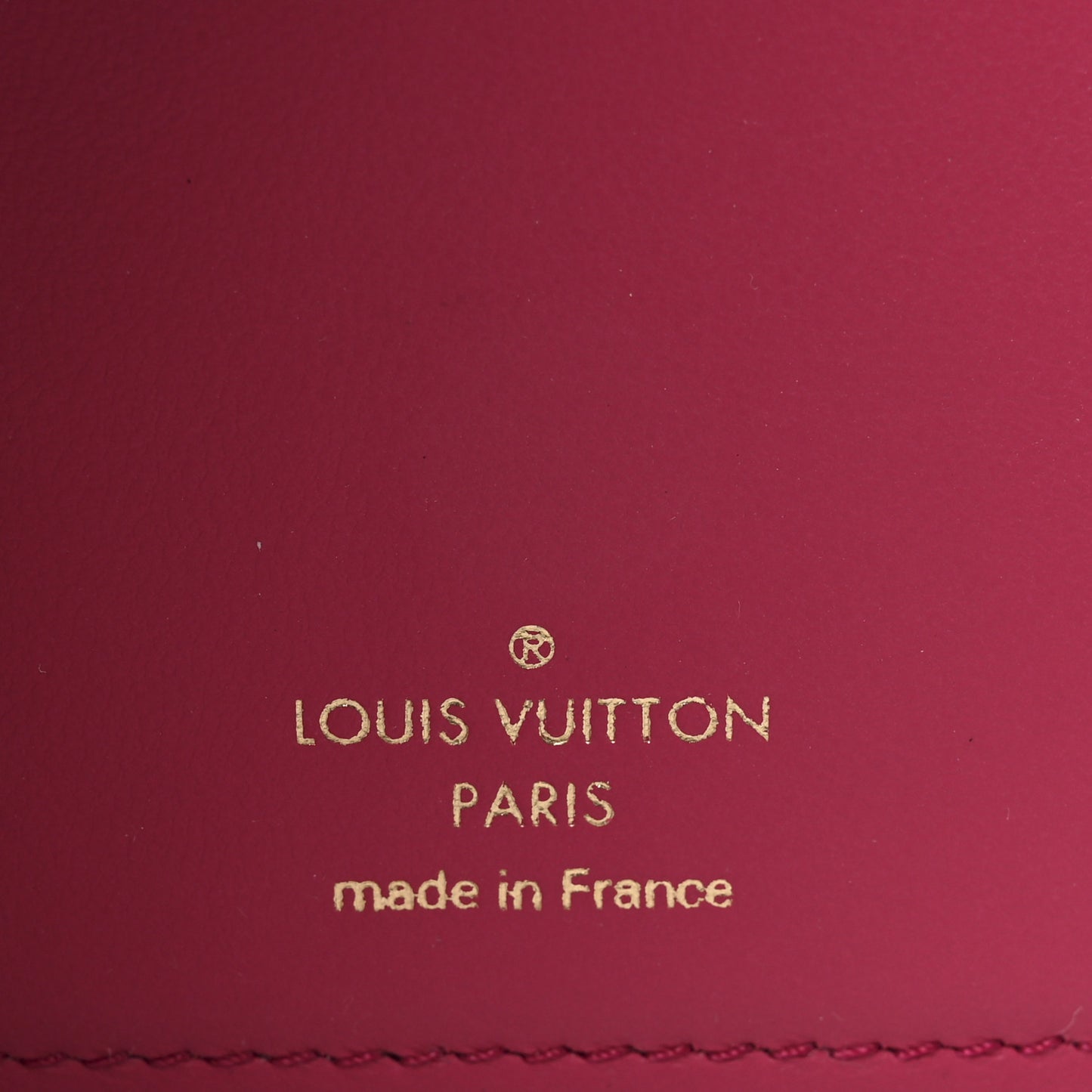 Taurillon Capucines Compact Wallet Black
