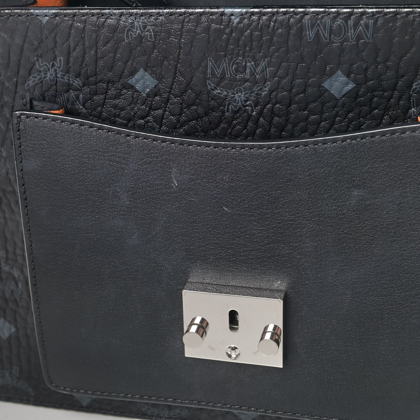 Visetos Medium Patricia Satchel Black