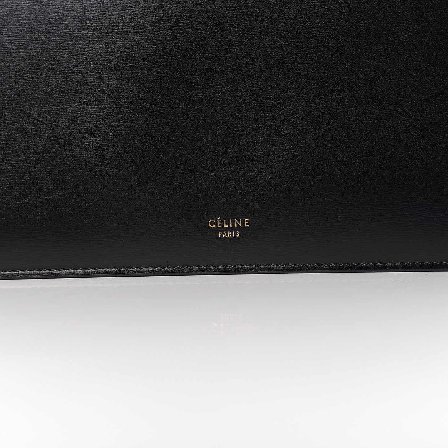 Box Calfskin Medium Clasp Bag Black