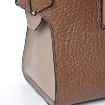 Burberry Signature Grain Medium Gainsborough Sepia Brown Honey 10 of 11
