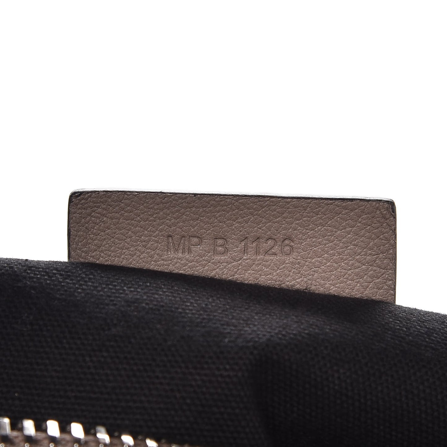 Sugar Goatskin Medium Antigona Mastic