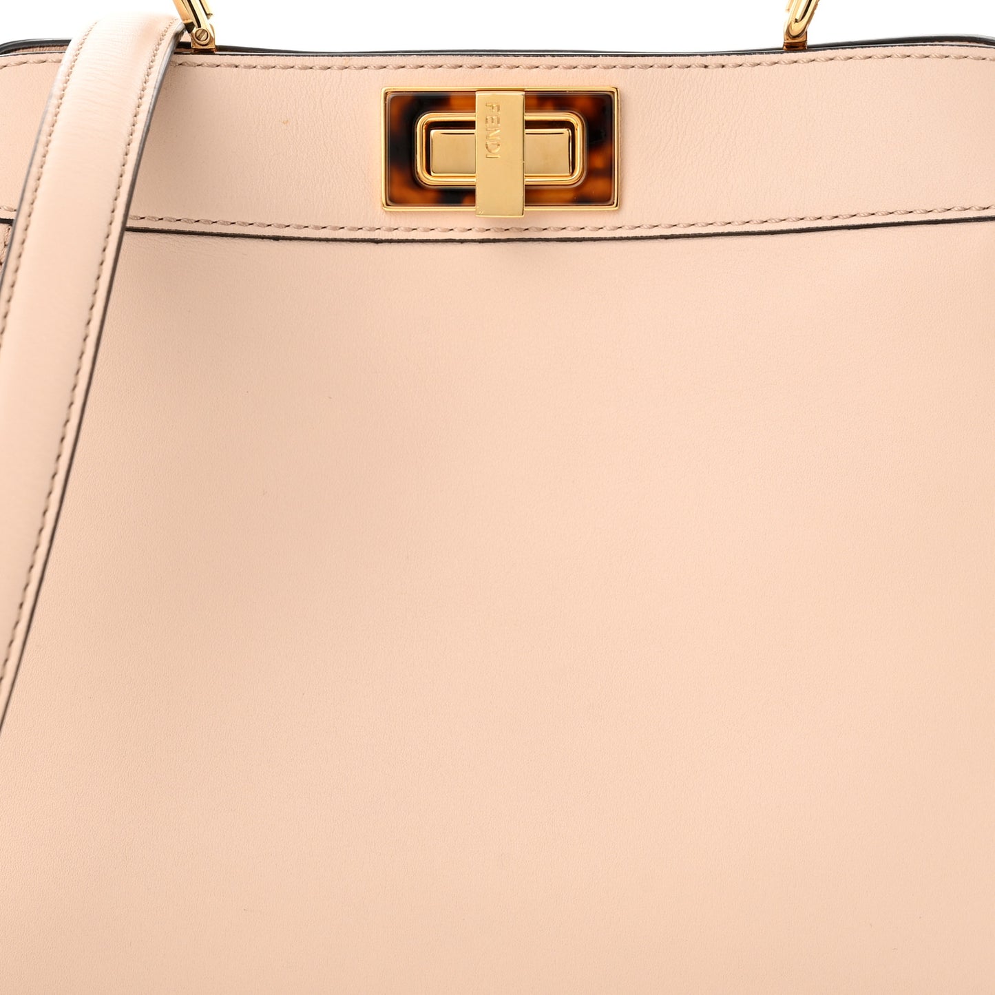 Vitello Seta Shiny Nappa Plexiglass Small Peekaboo I SEE U Satchel Poudre