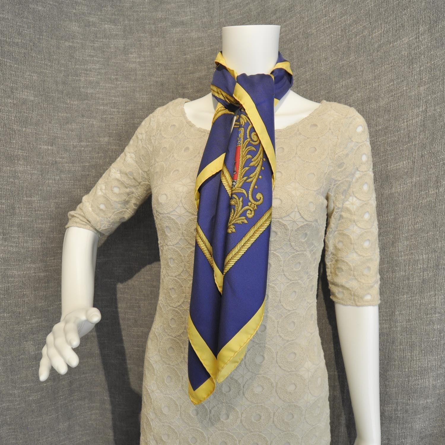 Hermes Silk Les Armes de Paris Scarf 90 2 of 6