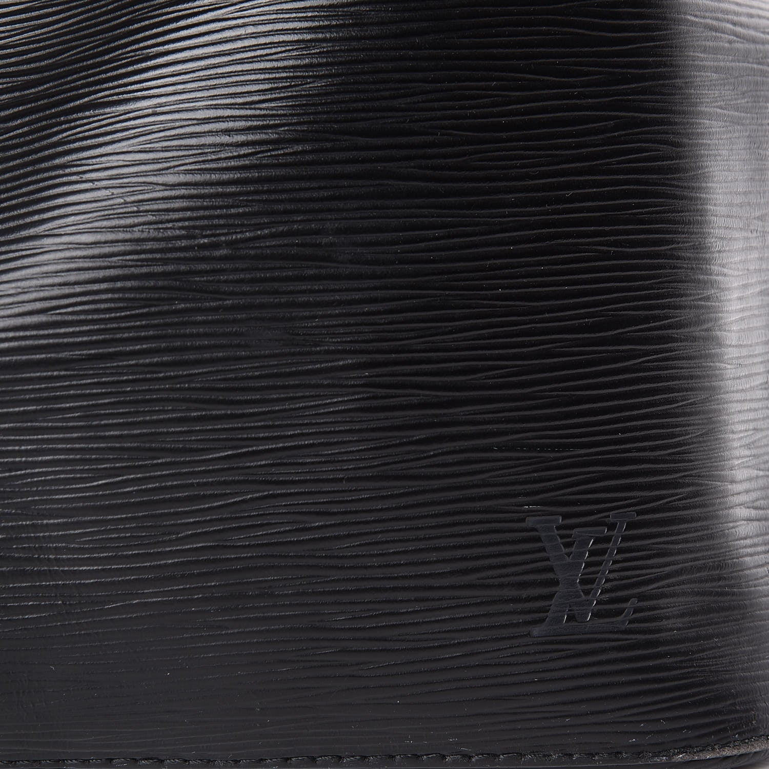 Louis Vuitton Epi Petit Noe Black 10 of 11