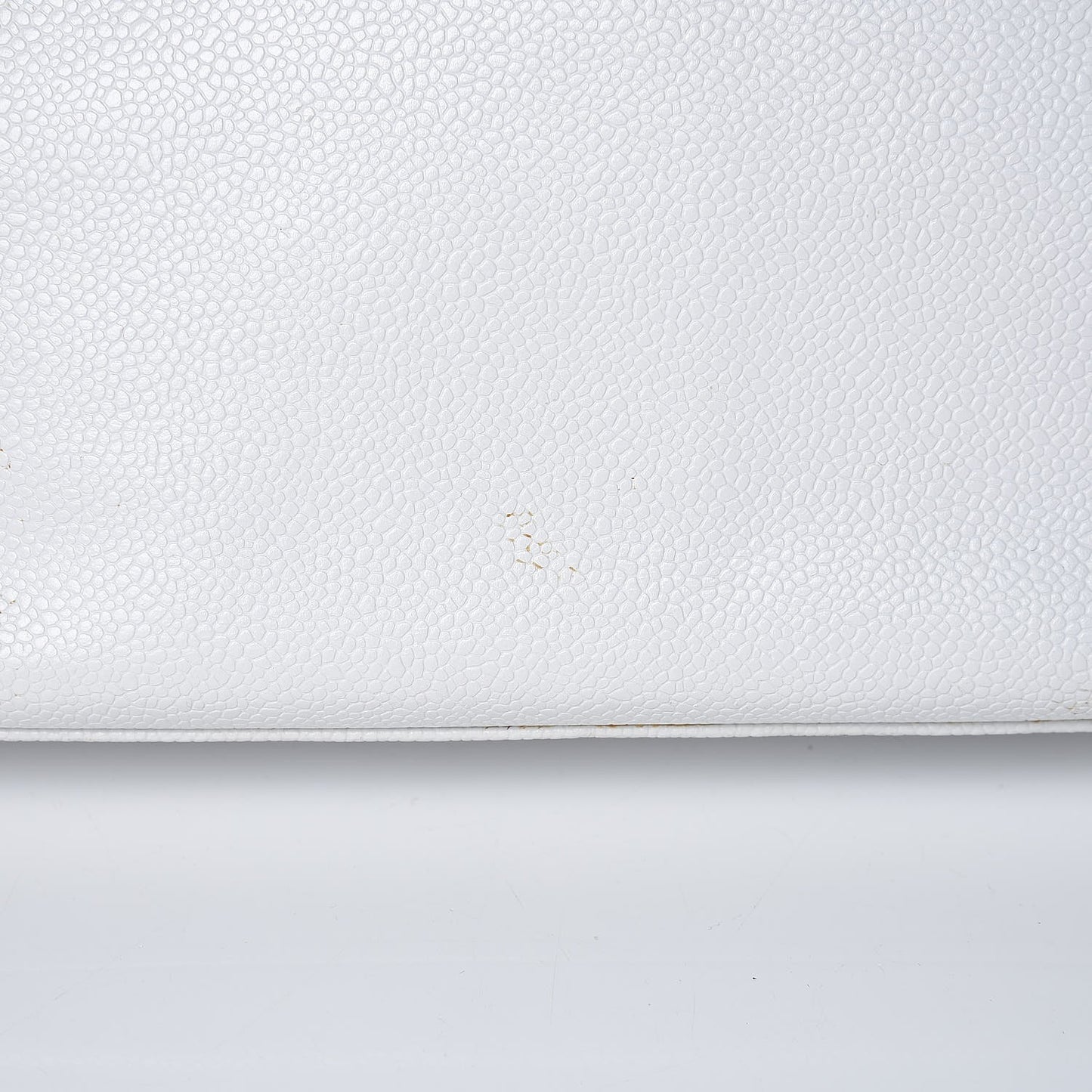 Caviar CC Shoulder Bag White