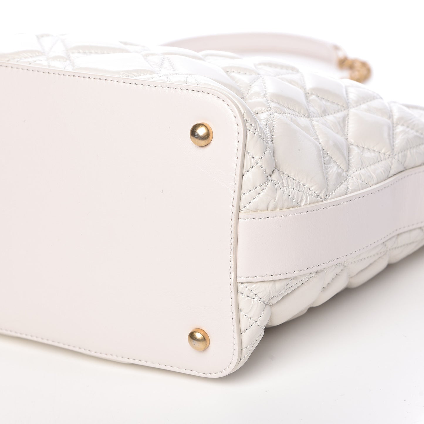 Glazed Calfskin Quilted State Of The Art Hobo White