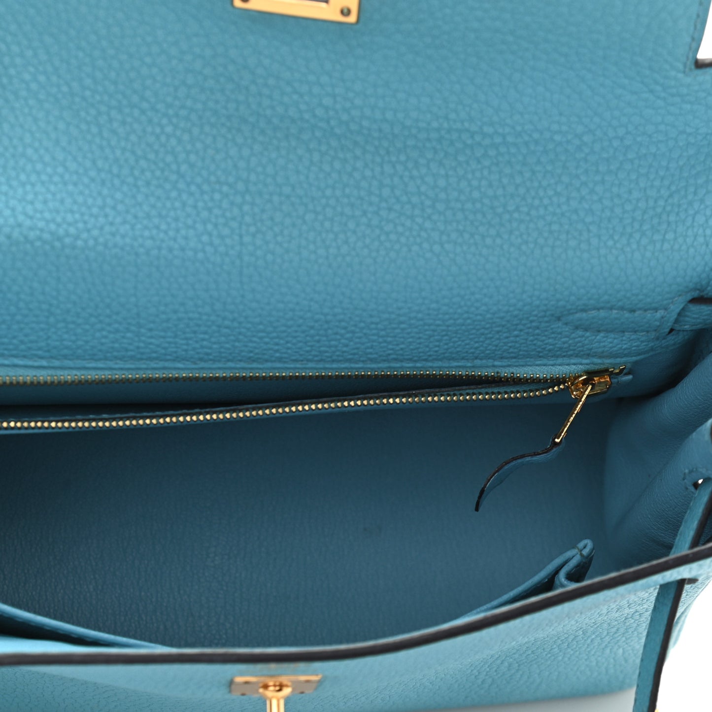 Togo Kelly Retourne 25 Bleu Du Nord