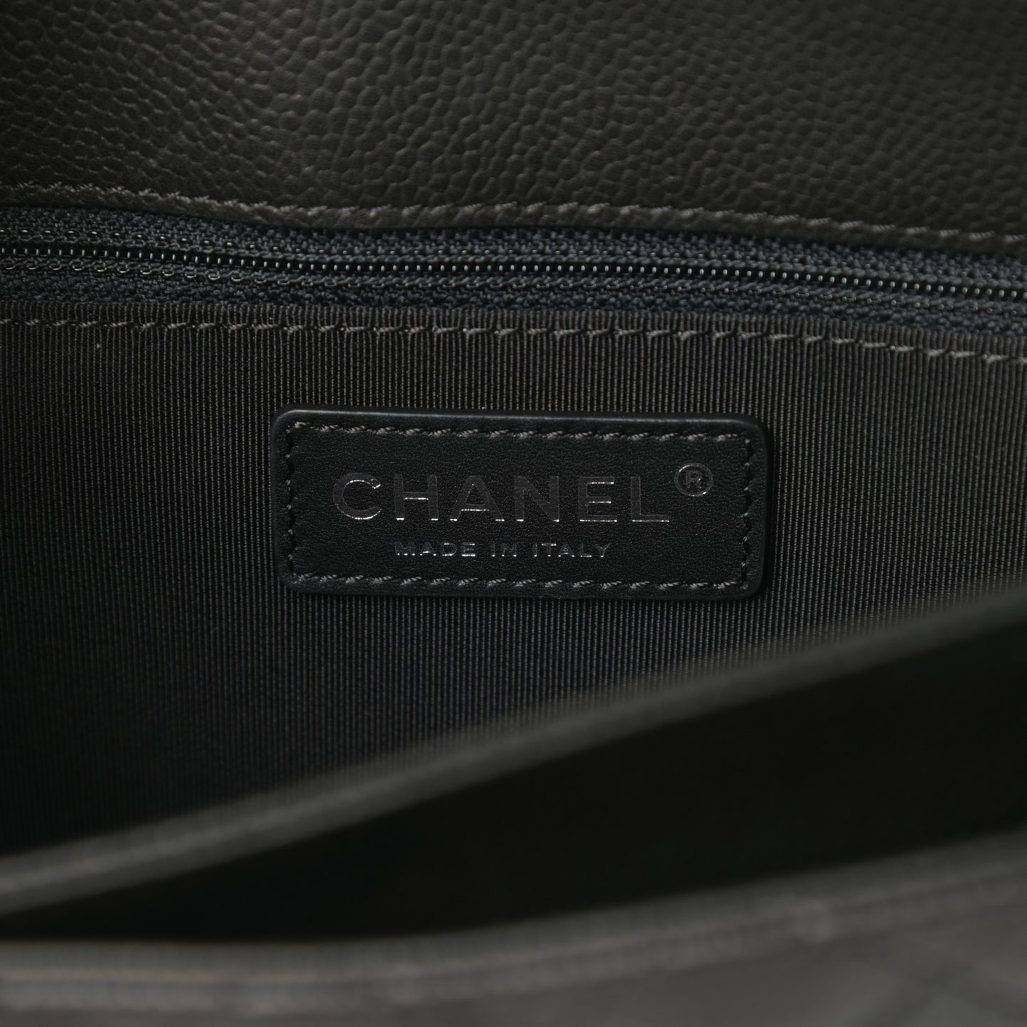 Caviar Quilted Medium Rock In Rome Single Flap Black