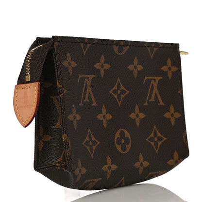 Louis Vuitton Monogram Toiletry Pouch 15 3 of 9