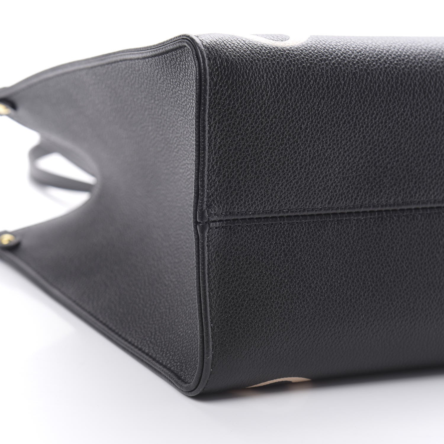 Louis Vuitton Empreinte Monogram Giant Onthego MM Black Beige 9 of 10