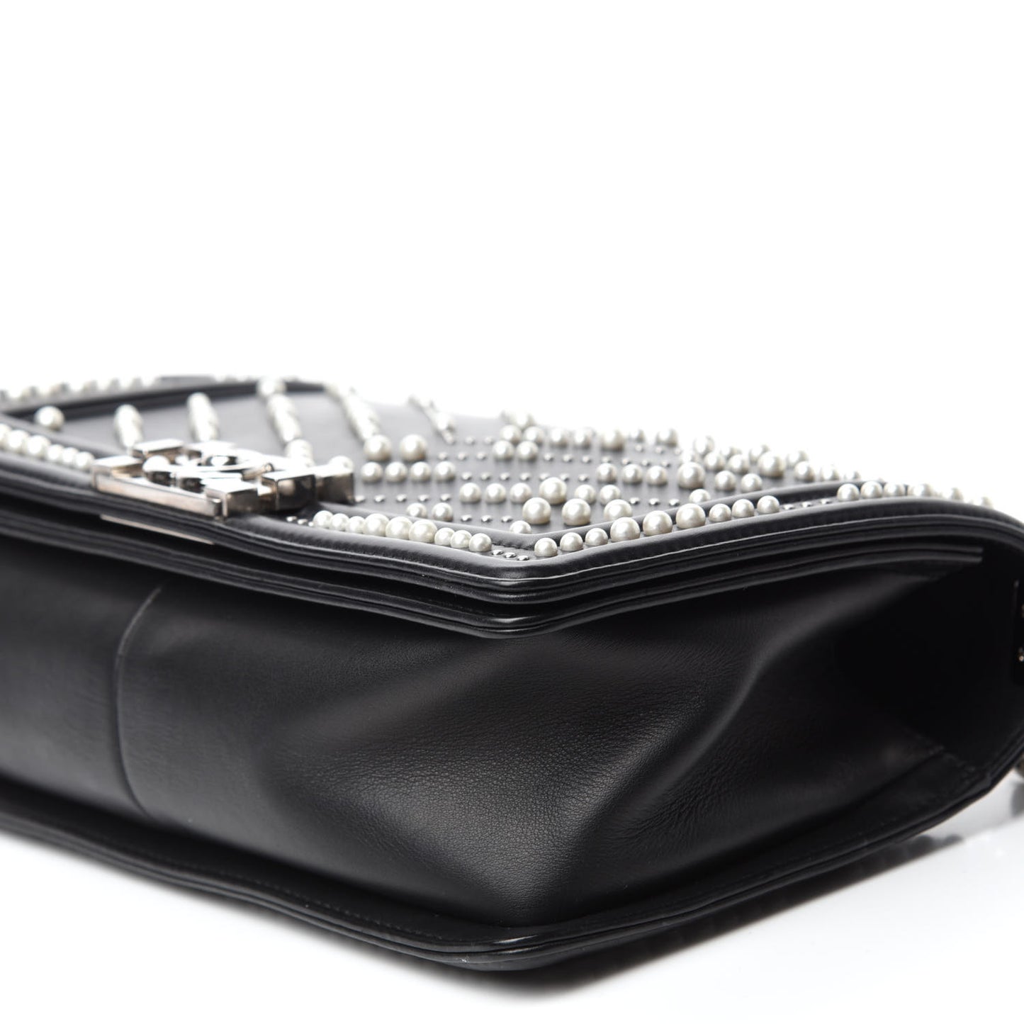 Calfskin Pearl Chevron Small Boy Flap Black