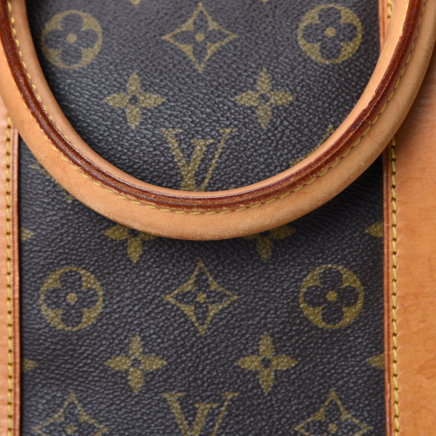 Louis Vuitton Monogram Keepall 55 24 of 26